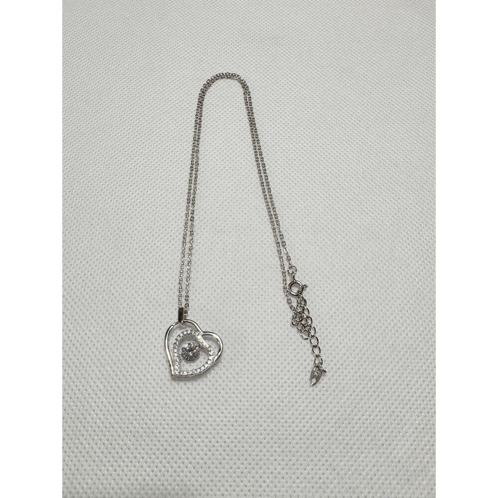 0.5ct VVS1 Moissanite In Motion double Heart Pendant W/ 18" Chain In 925 Silver - Picture 4 of 7